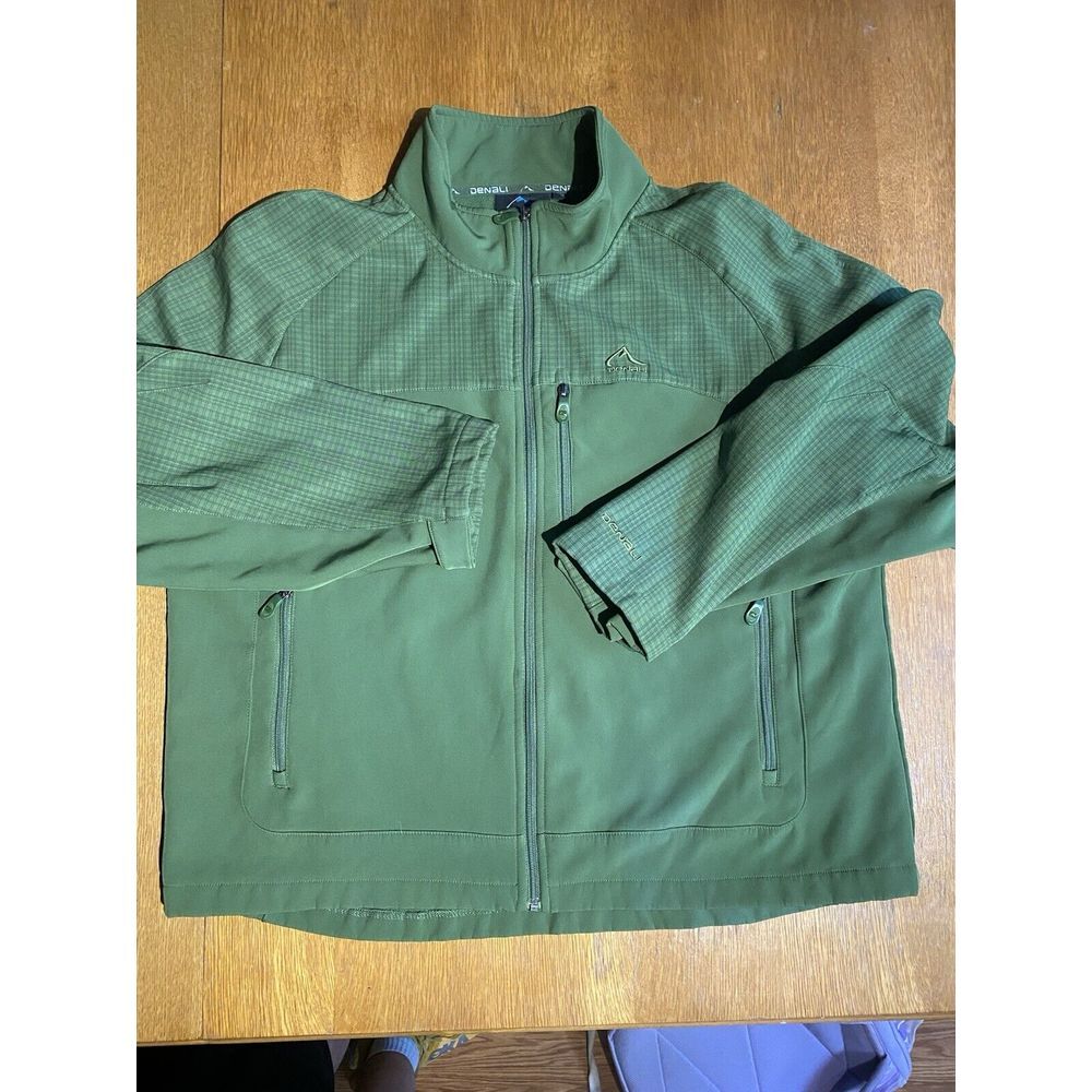 Men's Denali 2XL Fleece Lined Soft Shell Full Zip Jacket Green‎ Zip Shut Pockets